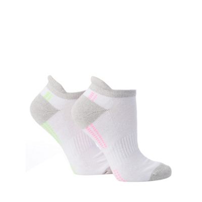 Pack of two white arch support trainer socks
